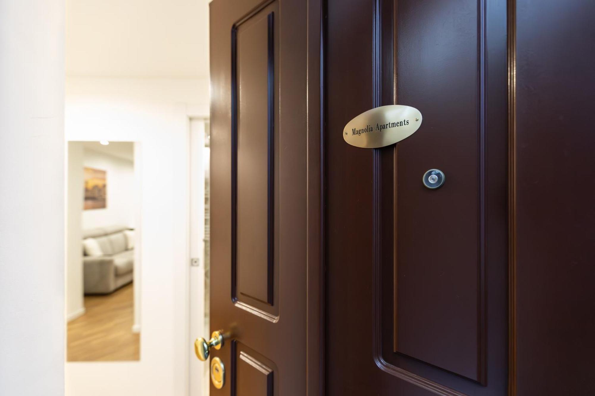 Magnoliaapartments - 5 Nirone Center ميلان المظهر الخارجي الصورة